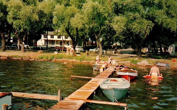 Wamplers Lake Old Post Card 1 (newer photo)